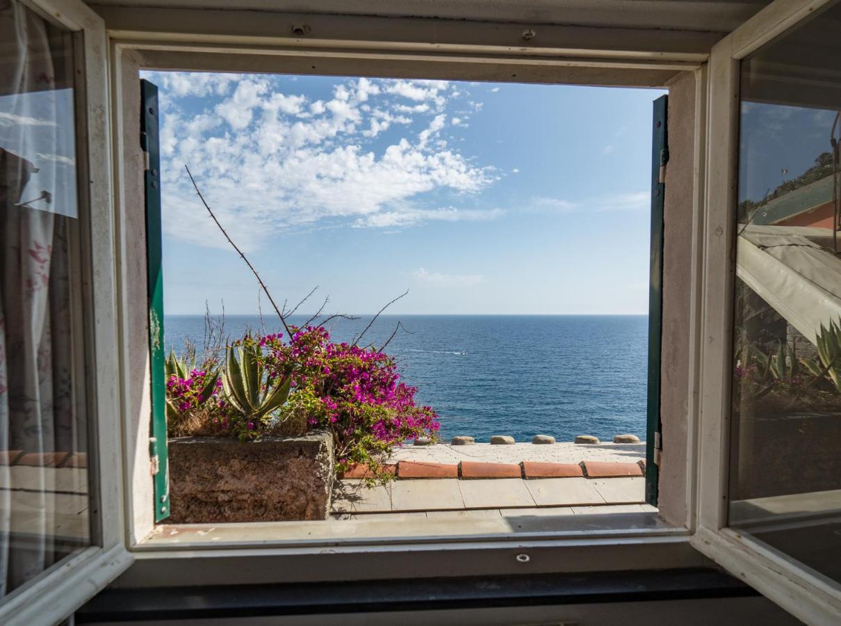 Refilea Sea View Tower Villa Vernazza Exteriér fotografie